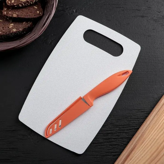 Набор кухонный Доляна, 2 предмета: доска разделочная, нож, цвет МИКС