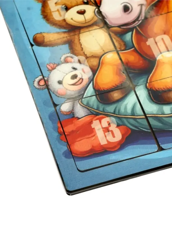 Головоломка «Пятнашки. Жеребёнок с игрушками», логическая настольная игра, 22×22 см