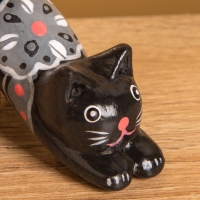 Сувенир «Потягивающийся Кот», 2.5×6×5 см, дерево, чёрный