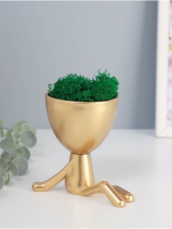 Кашпо пластиковое "Мистер Грин на чиле" 10*10,5*7,3 см золото