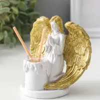 Аромадиффузор полистоун с палочками "Ангел со свечой" белый с золотом 7,5х12х11 см