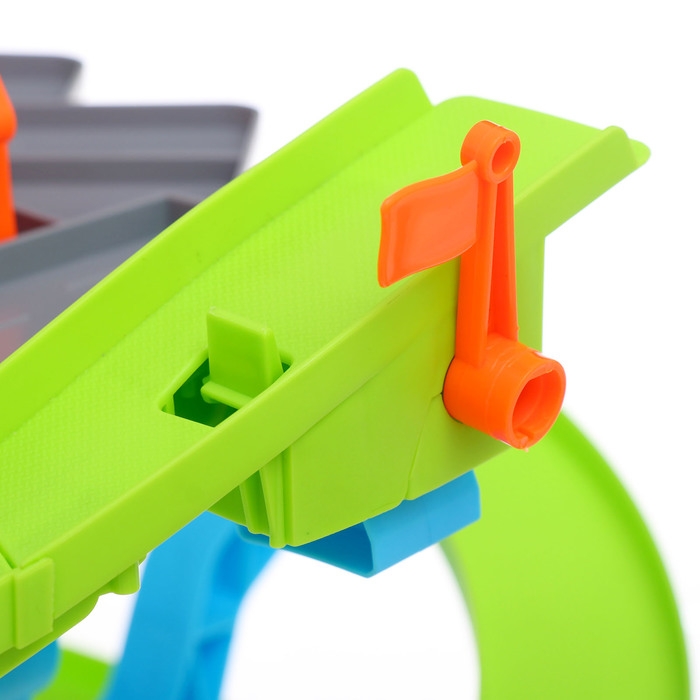 Автотрек «Виражи», в комплекте 8 машинок Автотрек «Виражи», в комплекте 8 машинок