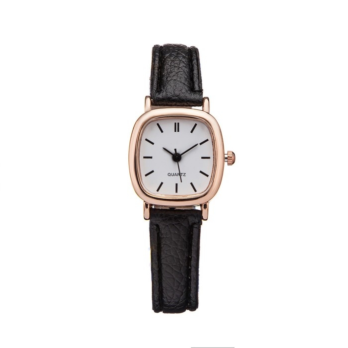 Часы наручные женские, 2.5 х 2.5 см, золото Часы наручные женские, 2.5 х 2.5 см, золото