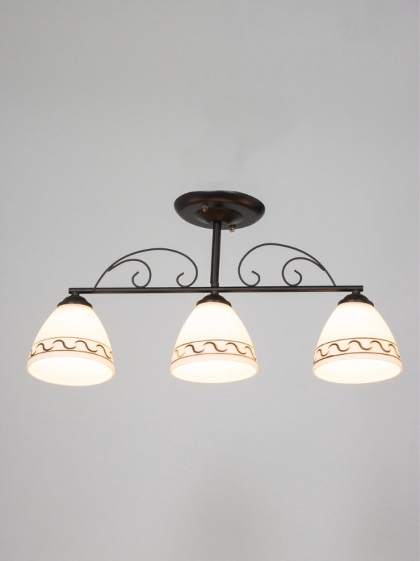 Люстра Люстра "Кинг" 3х40Вт Е27 черный