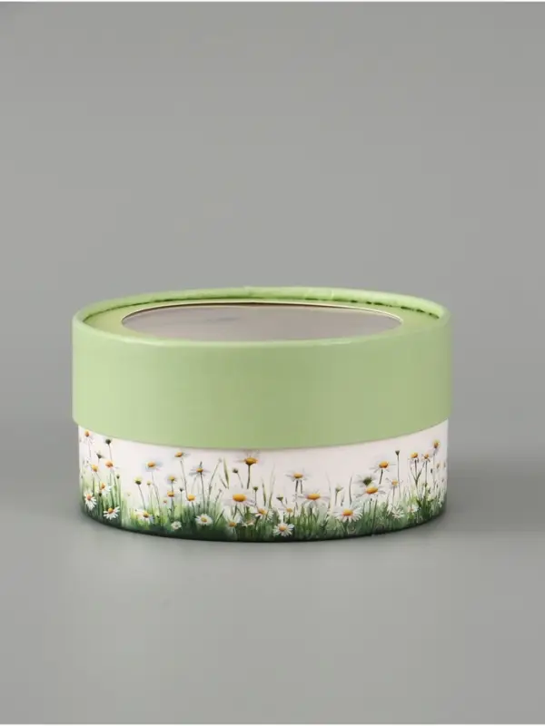 Коробка тубус с окном &laquo;Ромашки&raquo;, 12&times;12&times;5 см