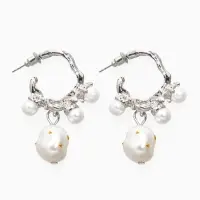 Серьги-кольца с жемчугом "Бусинки в крапинку", цвет белый в серебре Серьги-кольца с жемчугом "Бусинки в крапинку", цвет белый в серебре