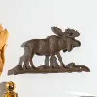 Крючки настенные &laquo;Лось на бревне&raquo;, ключница декоративная, чугун, 23&times;15&times;2.2 см