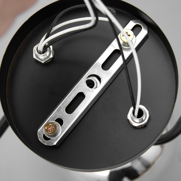 Люстра Люстра "Джина" 3хЕ27 40Вт чёрно-хромовый 55х42х27 см BayerLux