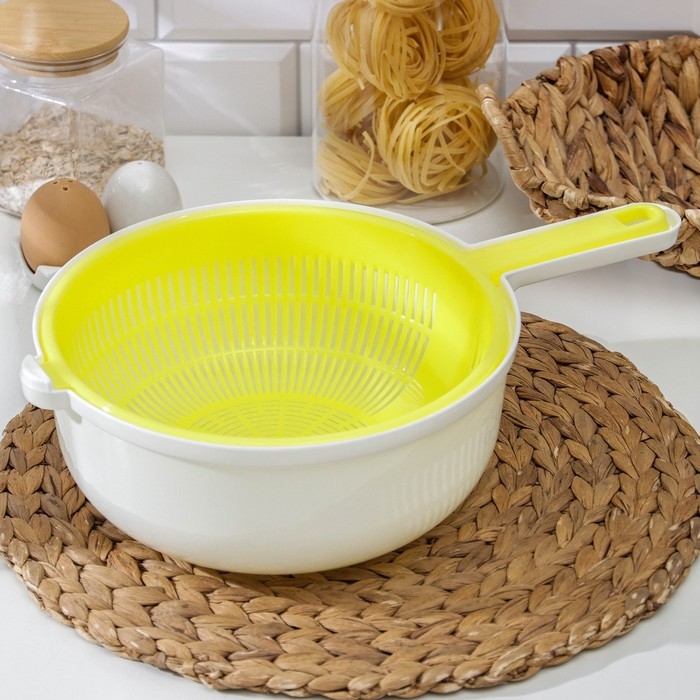 Дуршлаг с поддоном, d=25 см, пластиковый, цвет МИКС Дуршлаг с поддоном, d=25 см, пластиковый, цвет МИКС