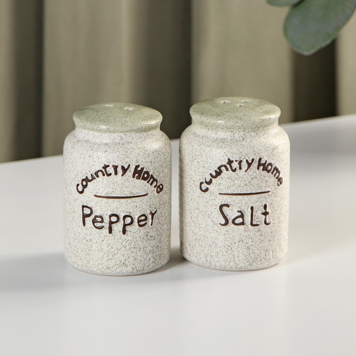 Набор керамический для специй и масел «Домик в деревне», 4 предмета: солонка 115 мл, перечница 115 мл, бутыль для масла 350 мл, бутыль для уксуса 350 мл Набор керамический для специй и масел «Домик в деревне», 4 предмета: солонка 115 мл, перечница 115 мл, бутыль для масла 350 мл, бутыль для уксуса 350 мл