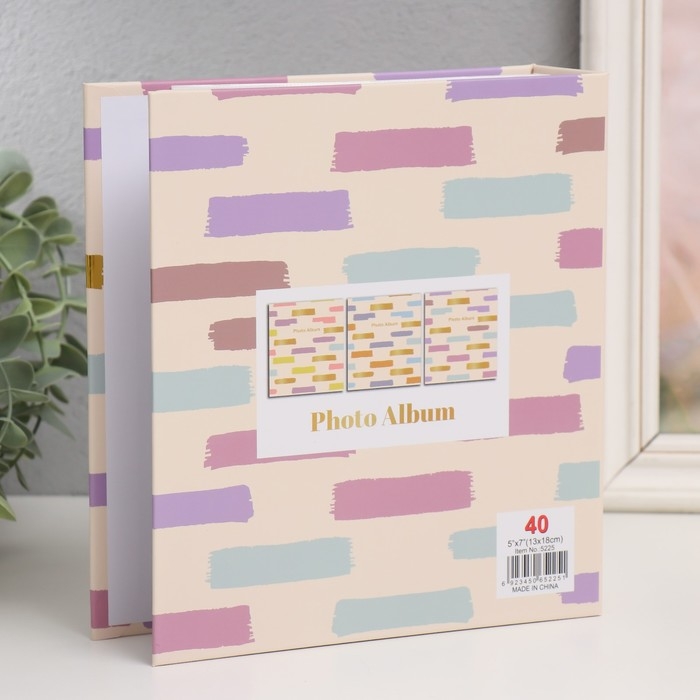 Фотоальбом на 100 фото 13х18 см Фотоальбом на 100 фото 13х18 см "Яркие мазки" в коробке МИКС 5,5х18х20 см