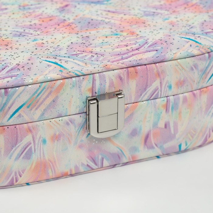 Шкатулка кожзам для украшений Шкатулка кожзам для украшений "Мазки краски" серебристые точки сирень 13,5х22,5х6,5 см