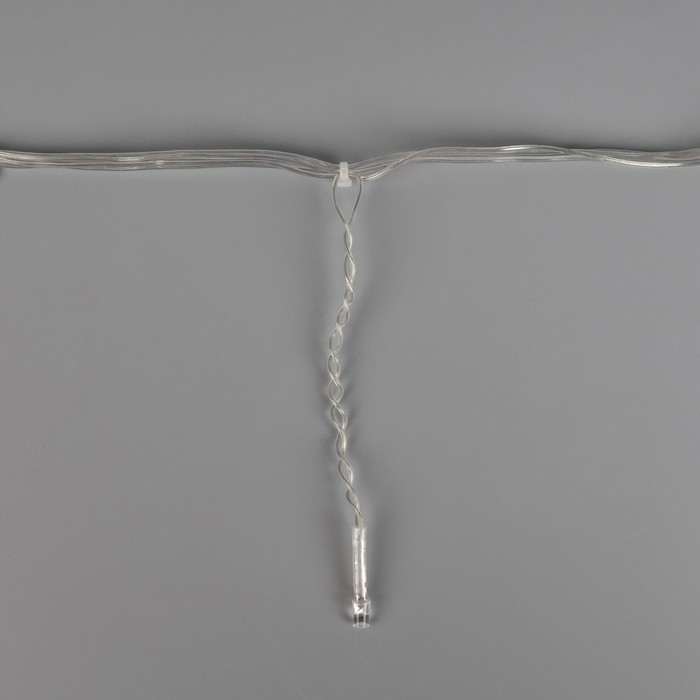 Гирлянда «Бахрома» 3 × 0.5 м, IP20, прозрачная нить, 80 LED, свечение красное, 8 режимов, 220 В