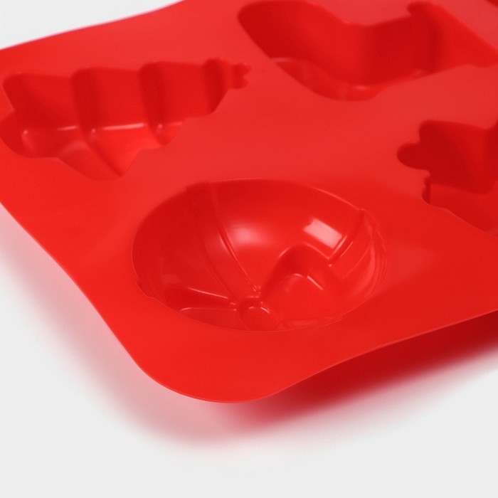 Форма для выпечки новогодняя Доляна «Новый год. Праздник к нам приходит», силикон, 26×17,5 см, 6 ячеек, цвет красный Форма для выпечки новогодняя Доляна «Новый год. Праздник к нам приходит», силикон, 26×17,5 см, 6 ячеек, цвет красный