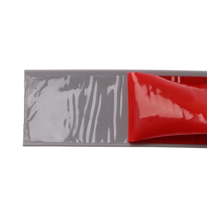 Накладка антискользящая на ступеньки прямая 100см/3см, серая Накладка антискользящая на ступеньки прямая 100см/3см, серая