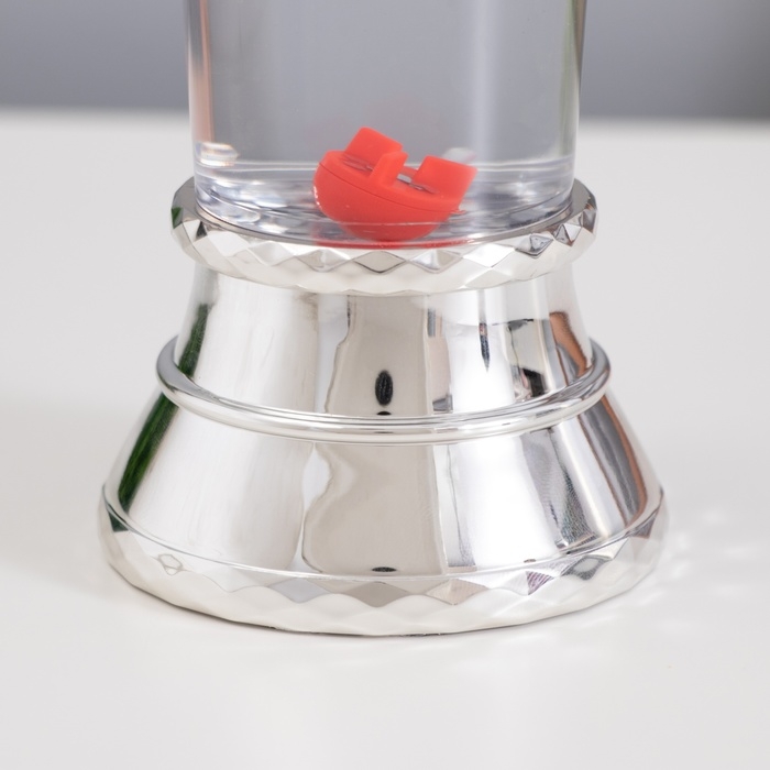 Лава лампа «Снеговик» LED 3хААА, USB серебро 6,5х8х23,7см Лава лампа «Снеговик» LED 3хААА, USB серебро 6,5х8х23,7см