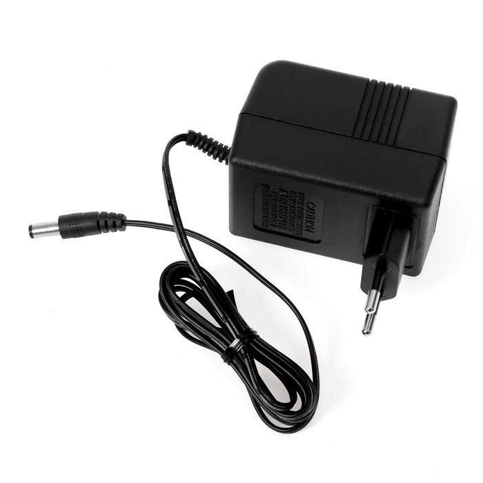 Электромобиль Range Rover Evoque, кожаное сиденье, EVA колеса, цвет белый Электромобиль Range Rover Evoque, кожаное сиденье, EVA колеса, цвет белый