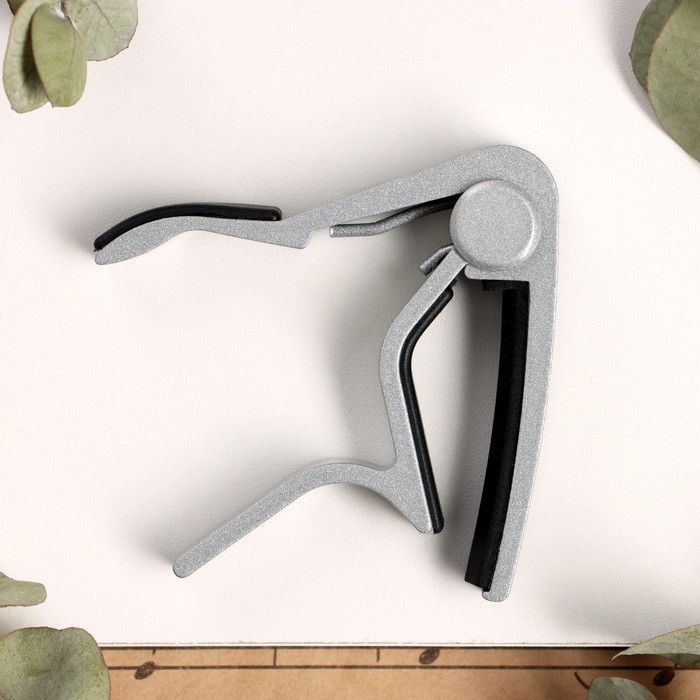 Каподастр для гитары Music Life, серебристый Каподастр для гитары Music Life, серебристый