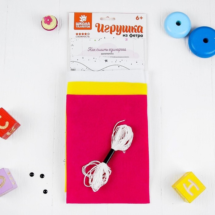 Игрушка из фетра «Единорог в платье» Игрушка из фетра «Единорог в платье»