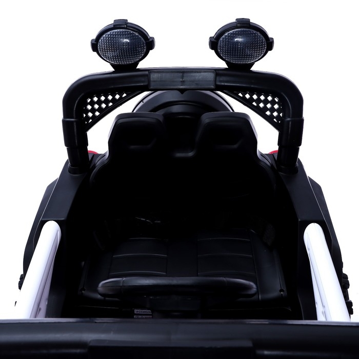 Электромобиль «Квадроцикл», 4WD полный привод, цвет белый Электромобиль «Квадроцикл», 4WD полный привод, цвет белый