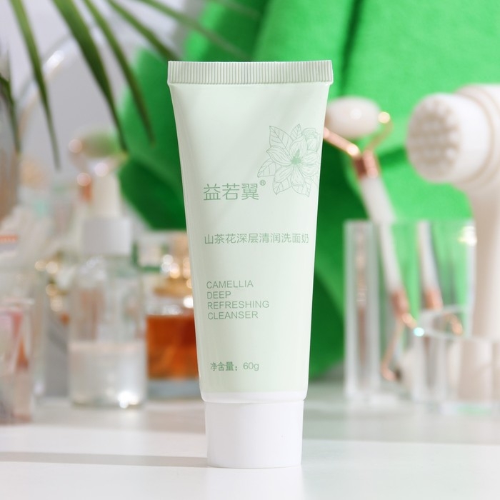 Пенка-пилинг для лица, с экстрактом Камелии, 60 г Пенка-пилинг для лица, с экстрактом Камелии, 60 г