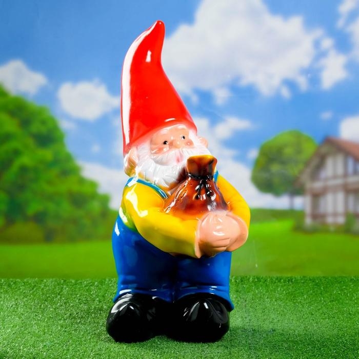 Садовая фигура  Садовая фигура "Гном с мешком" 51х25х22см