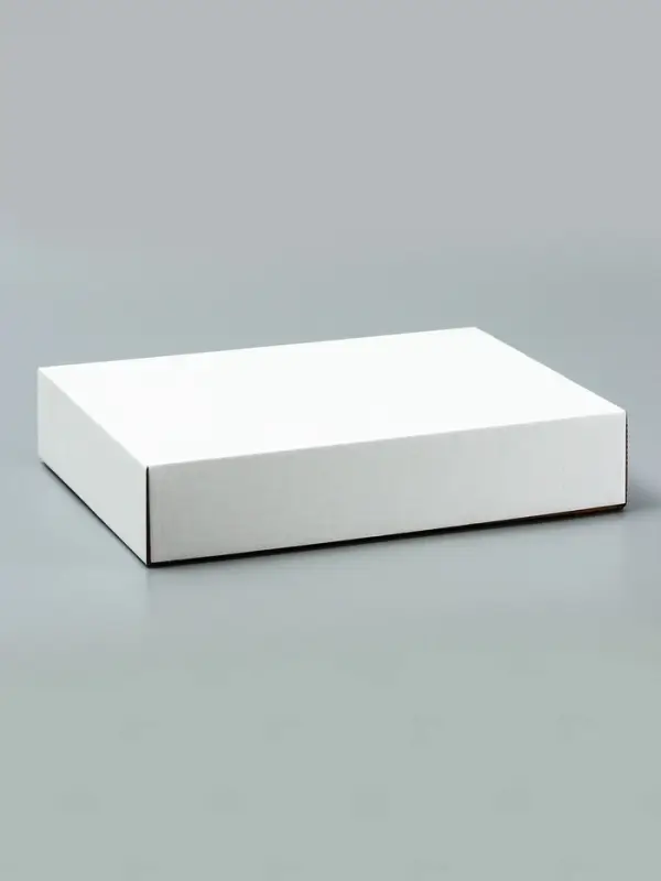 Коробка сборная, без печати, крышка - дно &laquo;белая&raquo; без окна 30.5&times;24&times;6.1 см