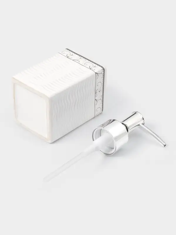 Набор аксессуаров для ванной комнаты &laquo;Завитки&raquo;, 4 предмета, мыльница, дозатор для мыла, 2 стакана, белый