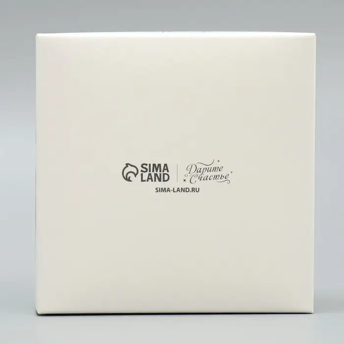 Коробка для кондитерских изделий с пластиковой крышкой «С Новым годом», 12 х 6 х 11.5 см Коробка для кондитерских изделий с пластиковой крышкой «С Новым годом», 12 х 6 х 11.5 см