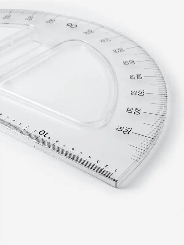 Транспортир портновский 180&deg;, пластик