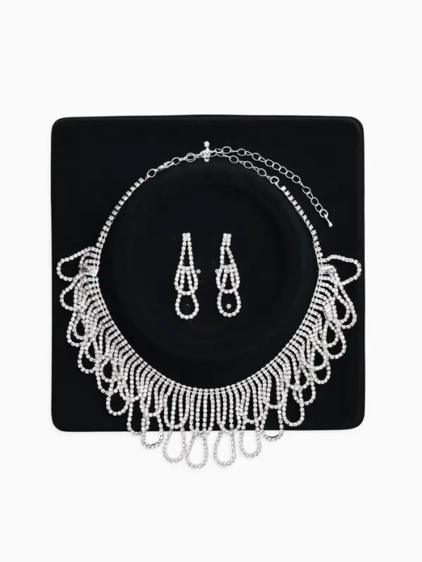 Набор 2 предмета: серьги, колье со стразами &laquo;Лёд&raquo;. d=13.5 см, белый в серебре