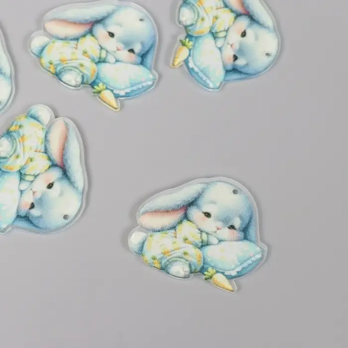 Декор для творчества акрил Декор для творчества акрил "Малыш зайка в пижамке засыпает" 2,9х3,4х0,3 см