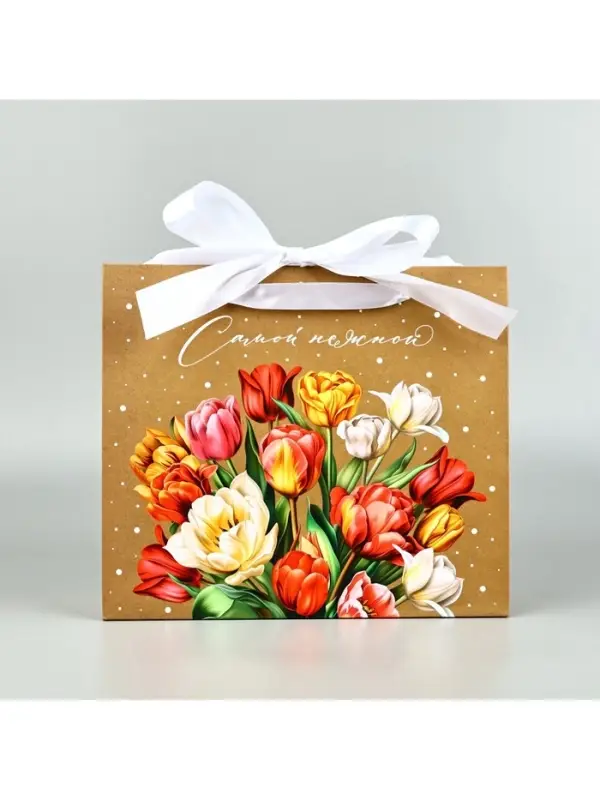 Пакет ламинированный с лентой &laquo;Самой нежной&raquo;, M 30&times;9&times;26 см