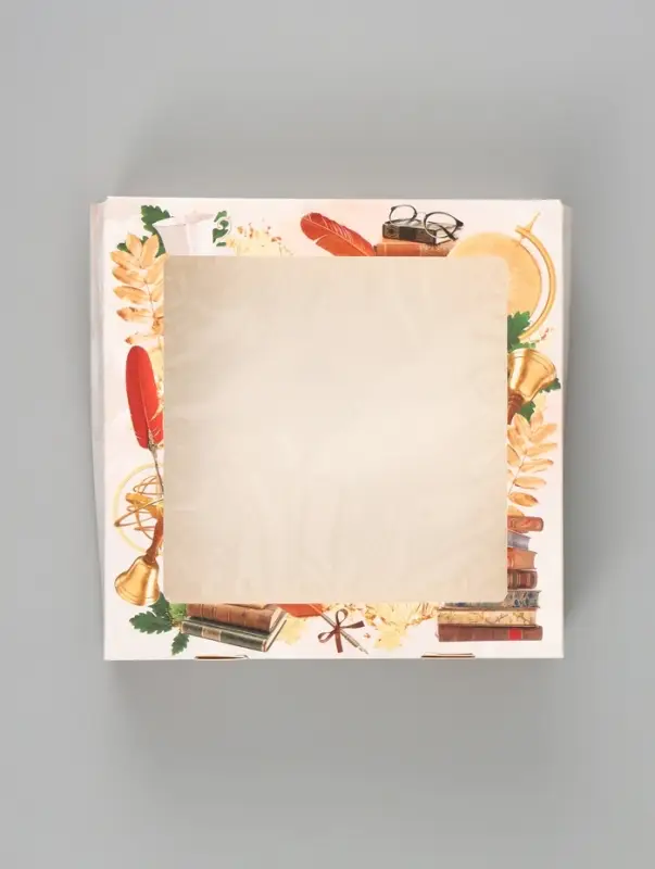 Коробка с окном подарочная складная &laquo;Спасибо за знания!&raquo;, 20&times;20&times;4 см