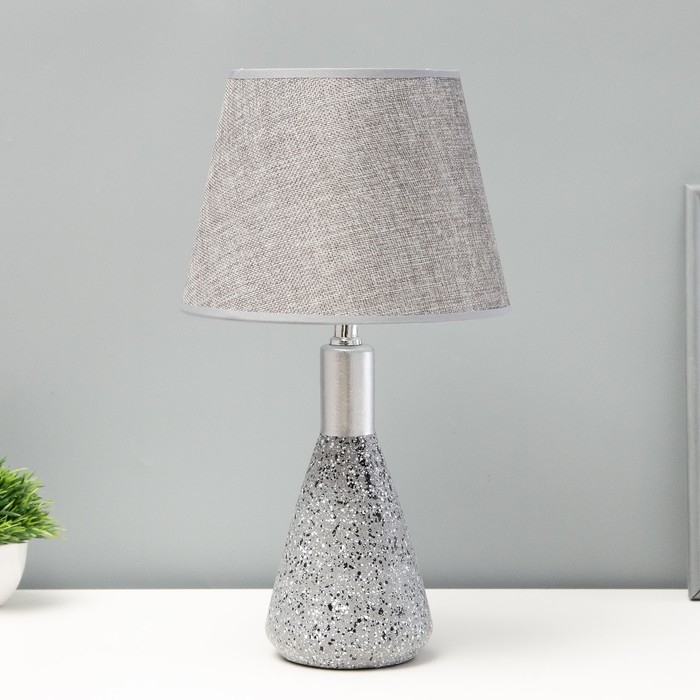 Настольная лампа Настольная лампа "Леона" Е14 40Вт серо-серебристый 23х23х41 см