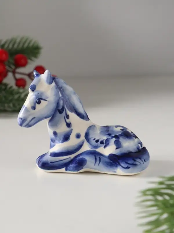 Сувенир Лошадь лежащая, 7*9 см, гжель Сувенир Лошадь лежащая, 7*9 см, гжель
