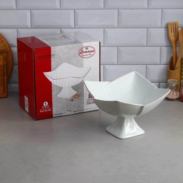 Салатник «Тюльпан», с подставкой, 2 л, золотая обводка, фарфор, Иран Салатник «Тюльпан», с подставкой, 2 л, золотая обводка, фарфор, Иран