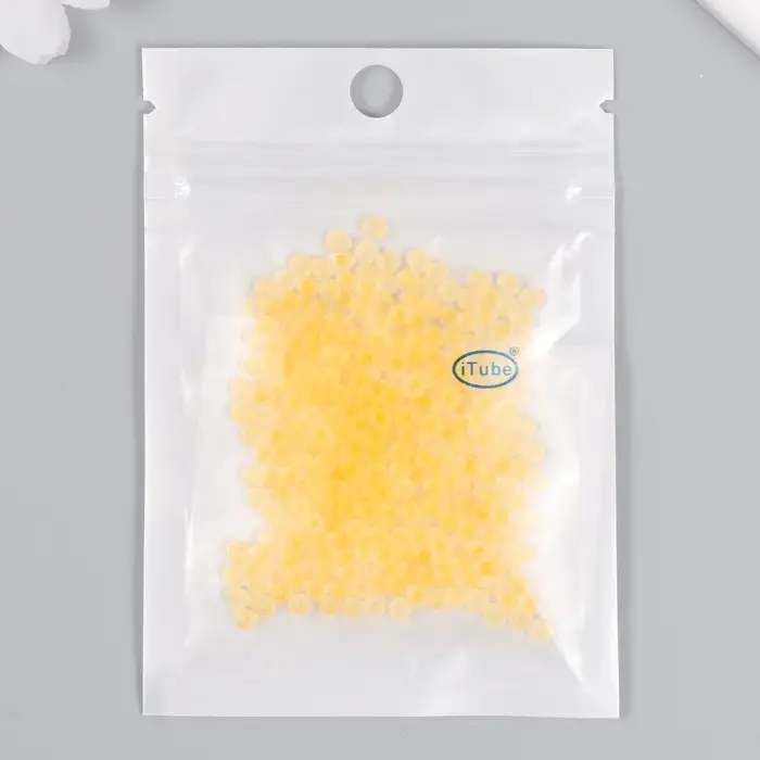 Бисер стекло 8/0  Бисер стекло 8/0 "Матовый полупрозрачный. Икра" 10 гр