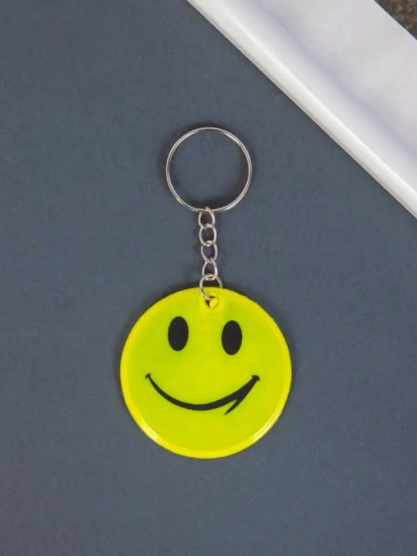 Брелок для ключей на кольце светоотражающий &laquo;Смайлик&raquo;, пластик, 5.5&times;5 см, МИКС