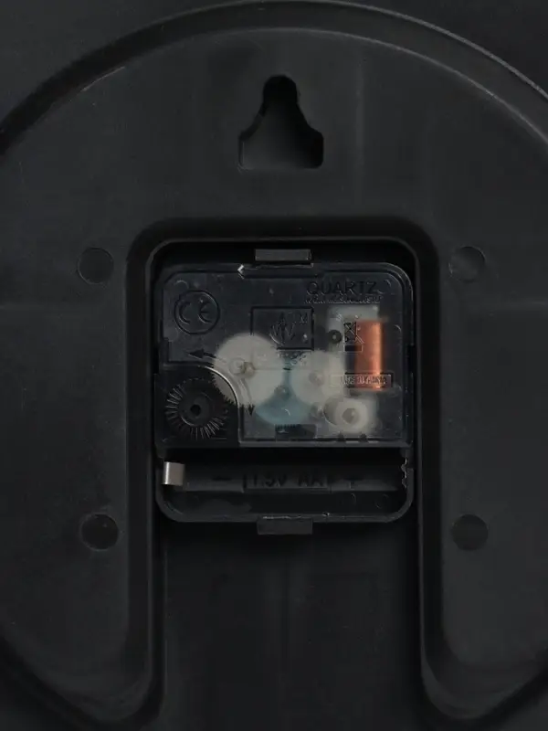 Часы настенные &laquo;Модерн&raquo;, плавный ход, d=24.5 см, чёрные