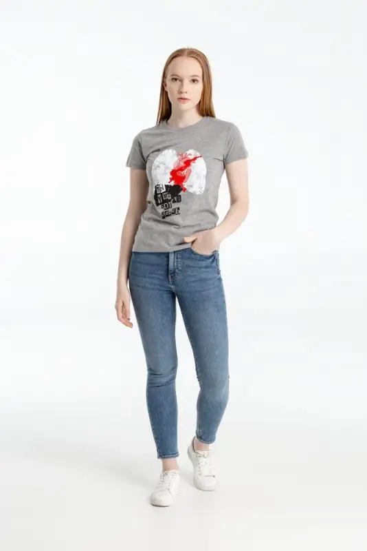 Футболка женская «Ты у меня вот здесь», серый меланж, размер M Футболка женская «Ты у меня вот здесь», серый меланж, размер M