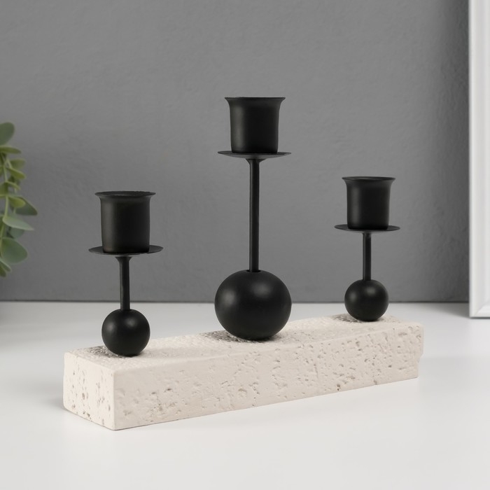 Подсвечник гипс, металл на 3 свечи  Подсвечник гипс, металл на 3 свечи "Три шарика" d=2,5 см 5,5х20,4х15 см