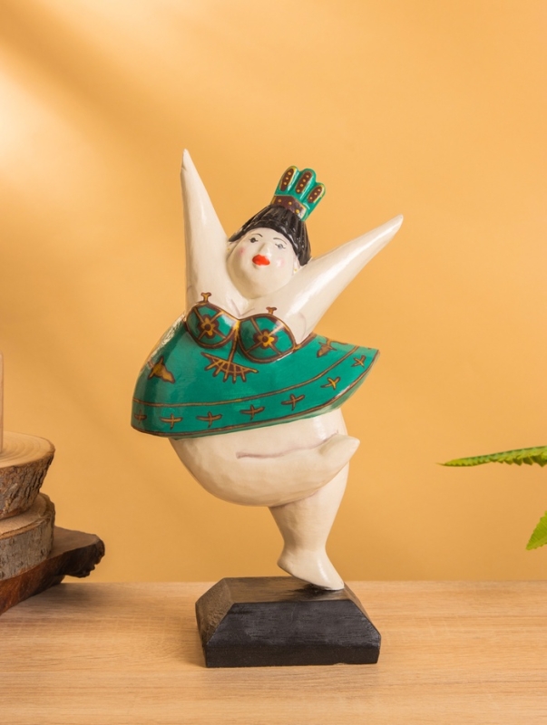 Фигурка на подставке Фигурка на подставке "Балерина" дерево, цв. зелёный, 14х8х25 см