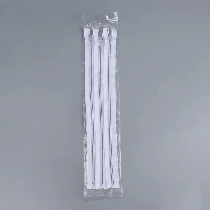 Молния «Спираль», №5, разъёмная, замок автомат, 40 см, белая, сиреневая Молния «Спираль», №5, разъёмная, замок автомат, 40 см, белая, сиреневая