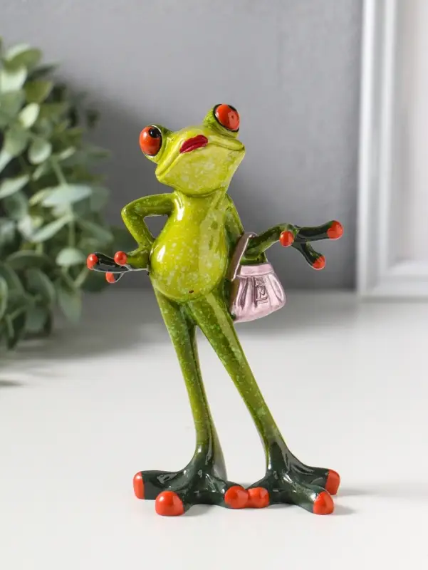 Фигурка полистоун лак &laquo;Лягушка Фифа&raquo;, 15&times;5.5&times;10 см