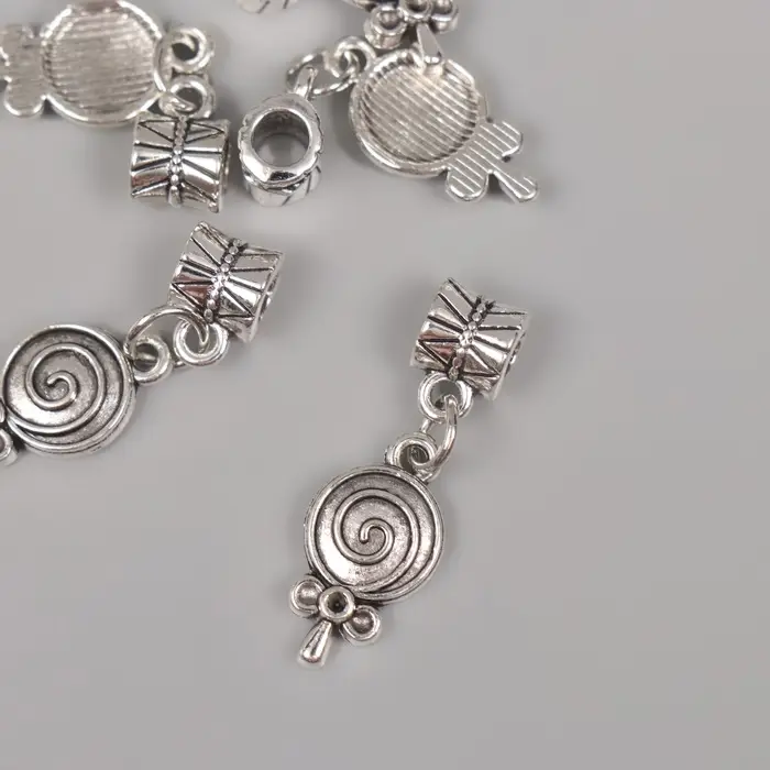 Бейл с подвеской металл для творчества Бейл с подвеской металл для творчества "Конфета на палочке" серебро 2,7х1 см