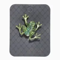 Брошь &laquo;Лягушка&raquo;, волшебная, зелёная в золоте