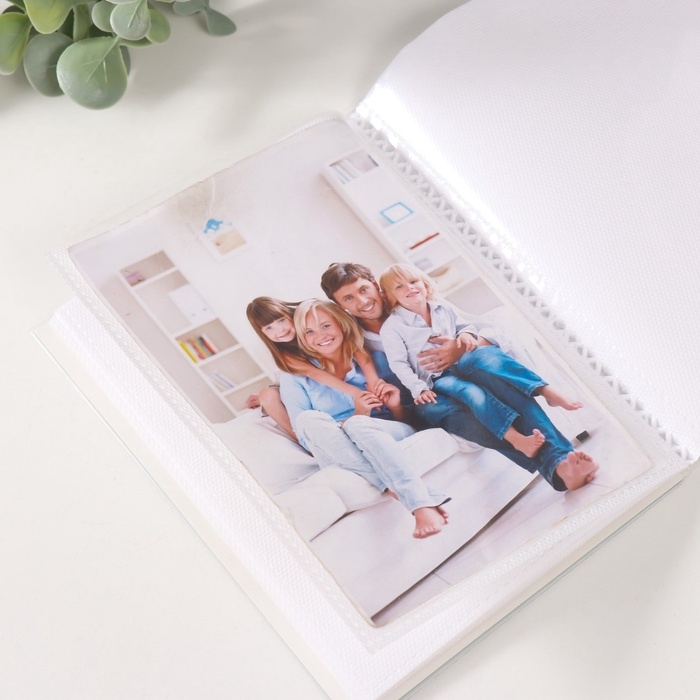 Фотоальбом мягк.обл. на 36 фото 10х15 см, пластик. листы Фотоальбом мягк.обл. на 36 фото 10х15 см, пластик. листы "Добрая девочка"