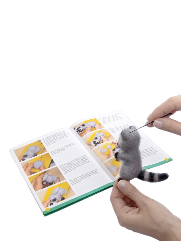 Набор для творчества. Валяние из шерсти.  Набор для творчества. Валяние из шерсти. "Енот" 05588