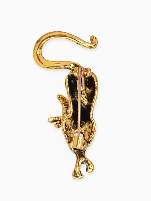 Брошь &laquo;Кошка грациозная&raquo;, зелёная в чернёном золоте